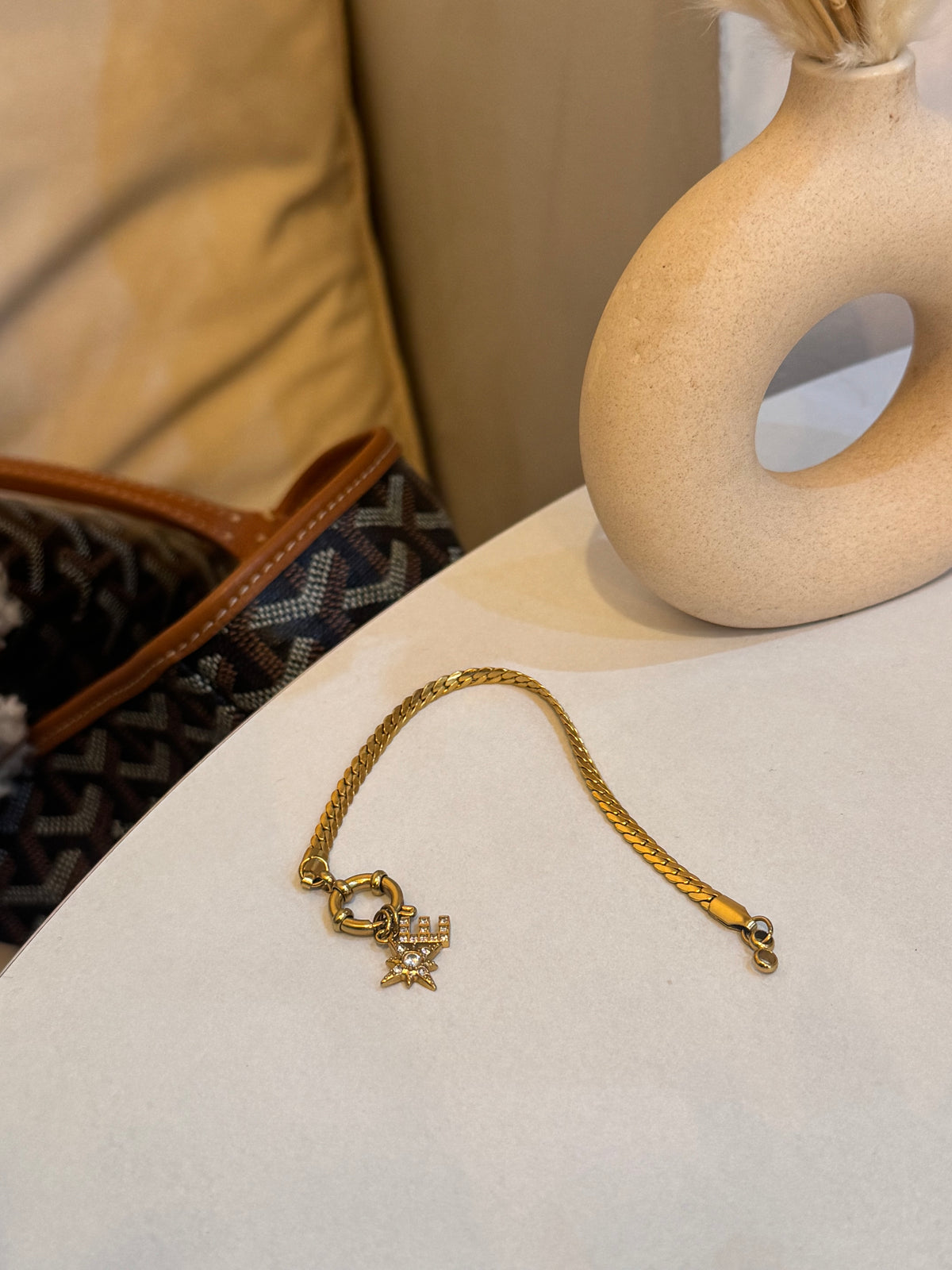HELWA Lexi Clasp Bracelet