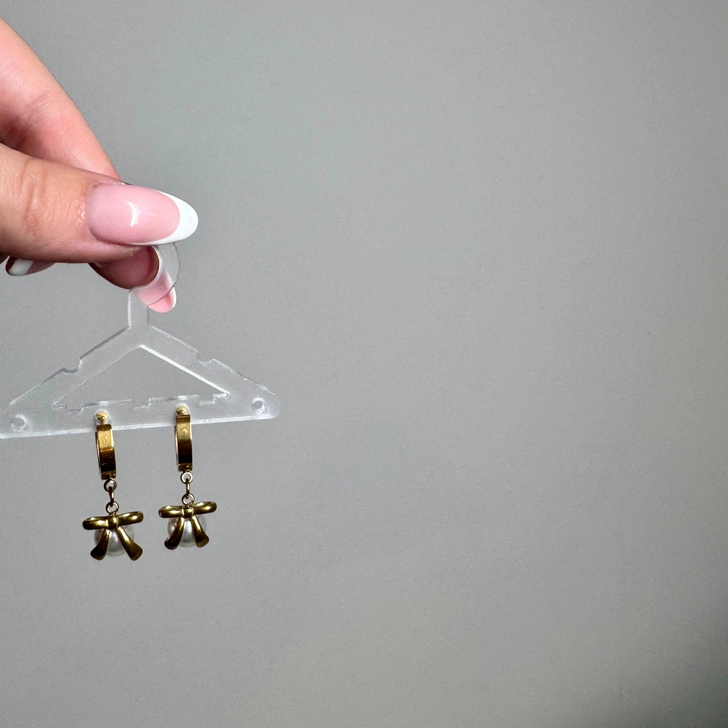 Holly Bow Earrings