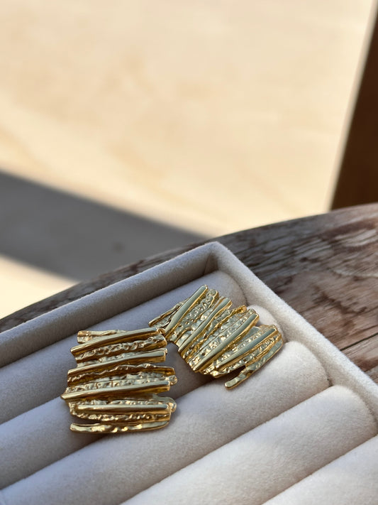Jasmine Studs
