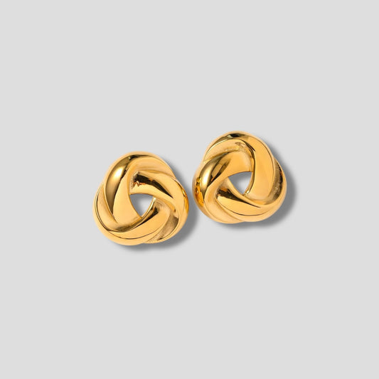 Raqi Studs