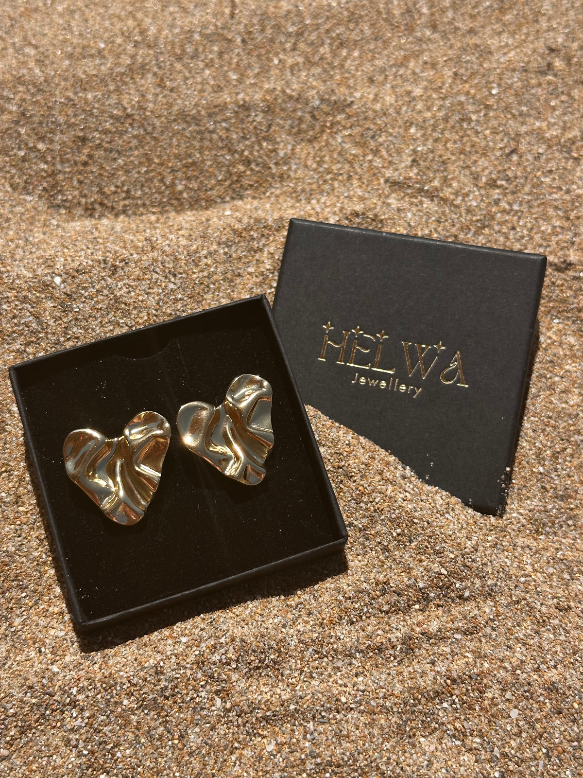 Haadiya Heart Earrings