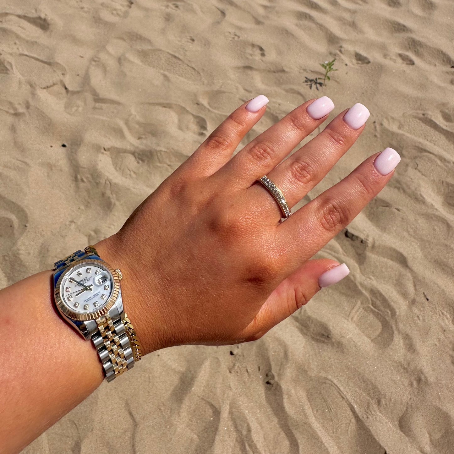 HELWA Eternity Ring