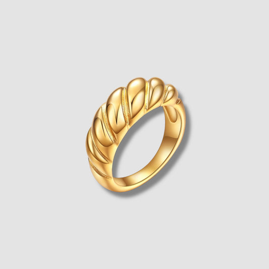 Croissant Ring